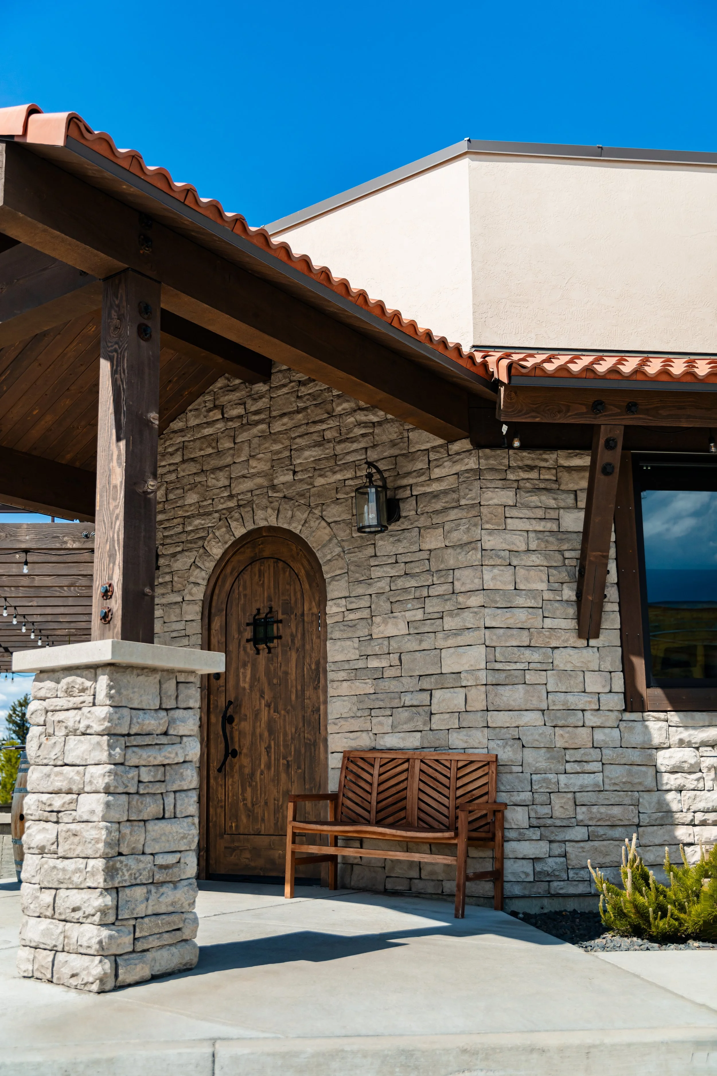 石、ストーン！ Chiseled Limestone — Selkirk Stone, Inc. Premium Manufactured